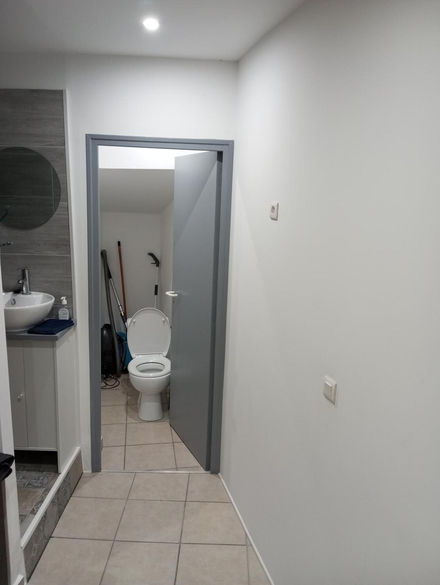 Appartement Village Medieval Saint-Germain-Laval  Exterior foto