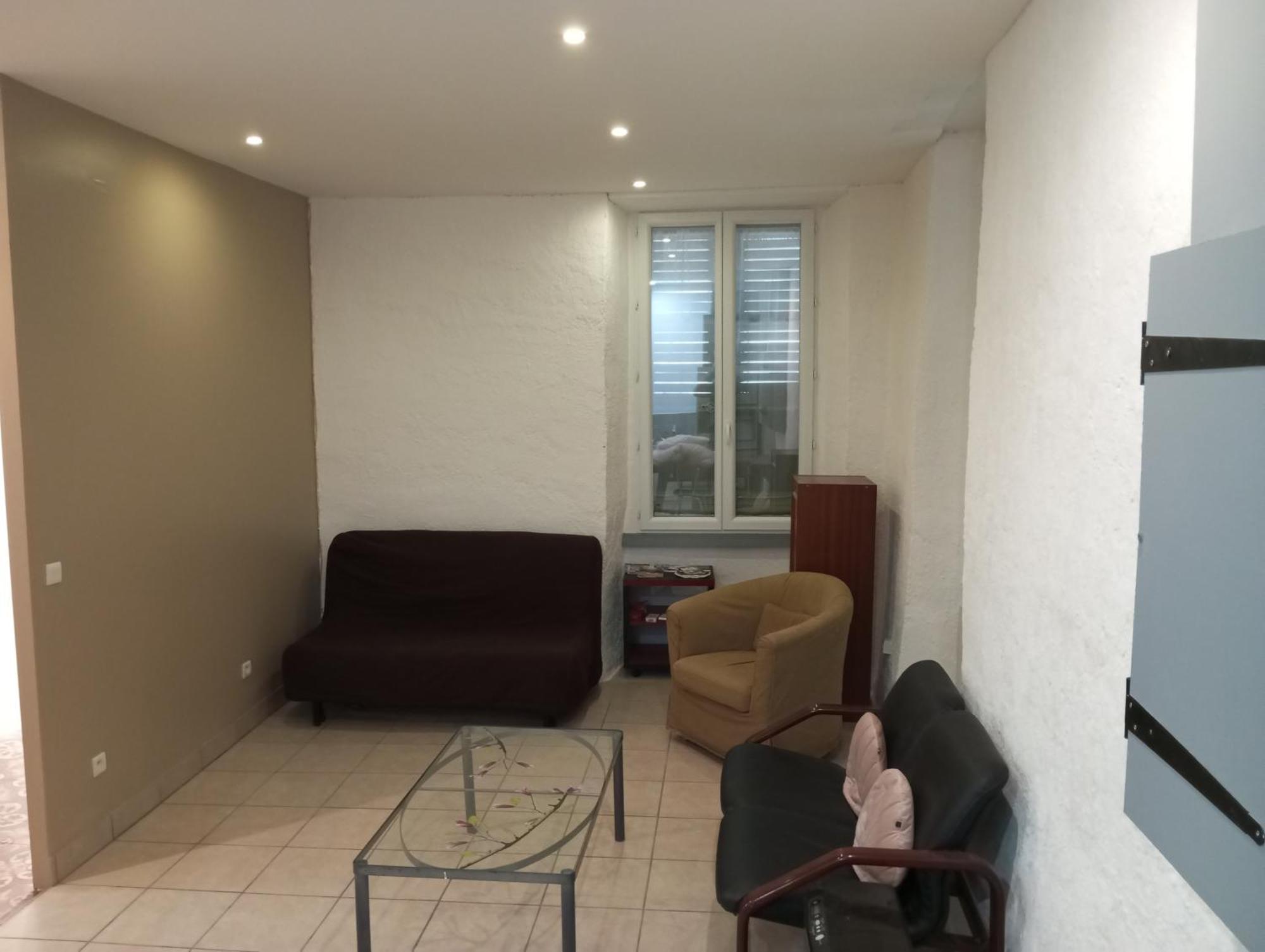 Appartement Village Medieval Saint-Germain-Laval  Exterior foto